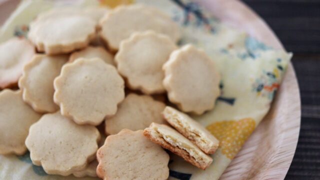 大豆粉クッキー　バターなし　小麦粉なしレシピ　ダイエット　レシピ